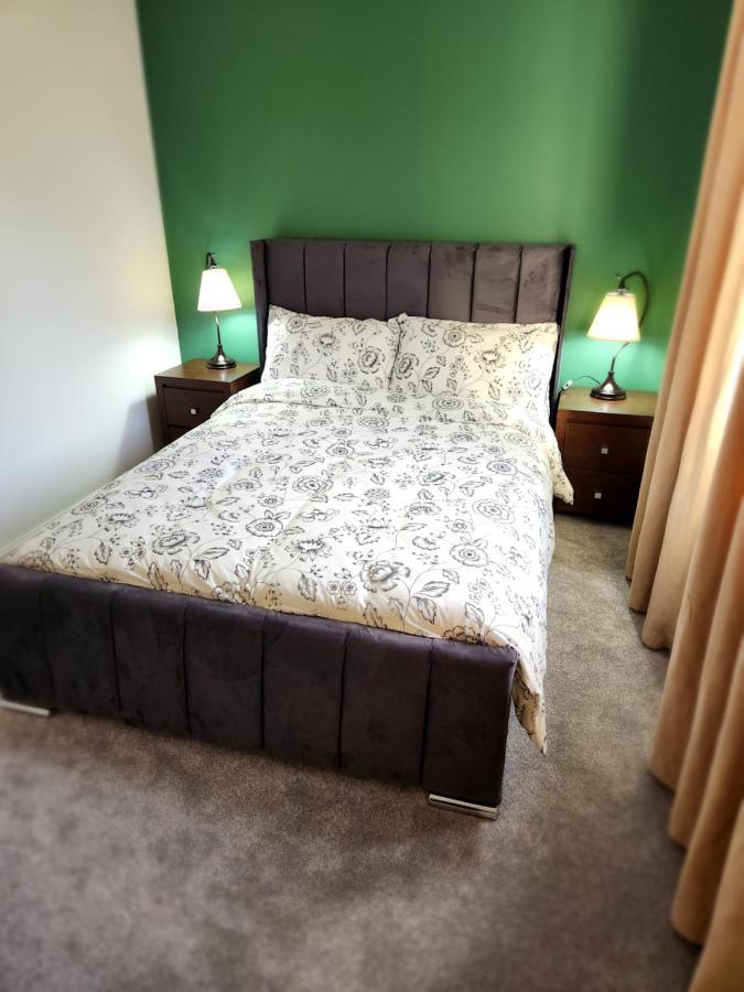 Home From Home 3 Bed,2 Bath House With Garden&Parking Near Centre&Tram Stop Sheffield Eksteriør billede