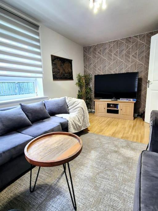 Home From Home 3 Bed,2 Bath House With Garden&Parking Near Centre&Tram Stop Sheffield Eksteriør billede